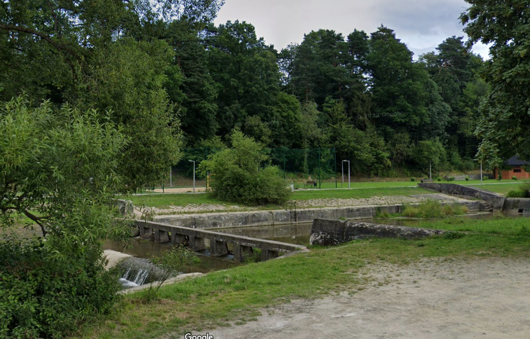 Opera Zrzut ekranu_2024-11-12_185900_www.google.com